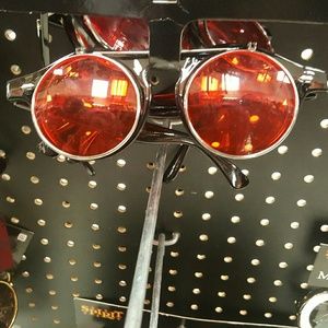 Meet your Posher, Lanora